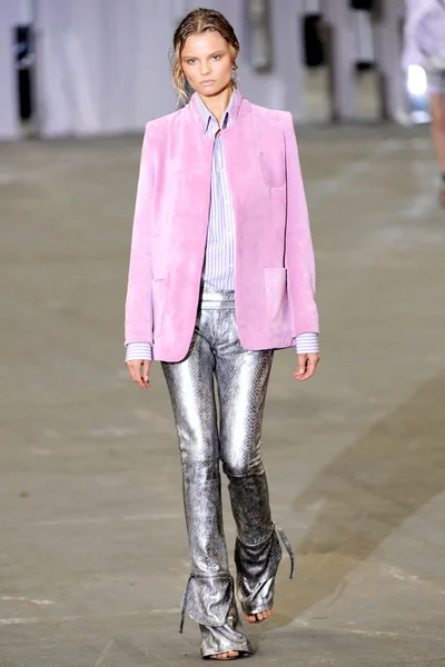 Look 1